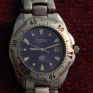 Amaze-Zing (B4) Sale!! #211 Fossil Blue Date Watch